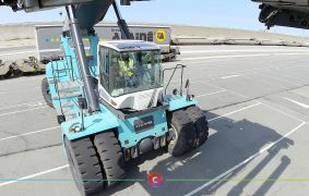 Manutention et logistique sur le port de Calais en images