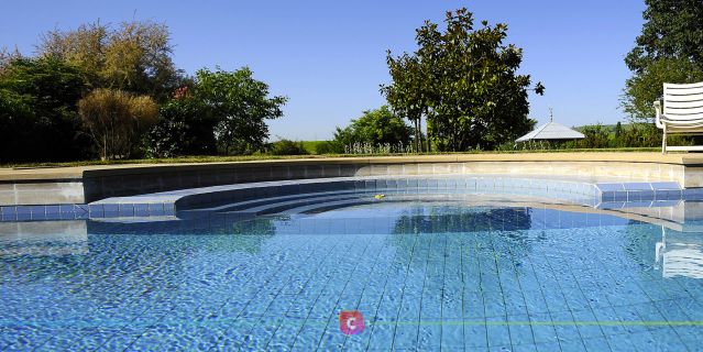 Timelapse : construction d'une piscine en accélérée